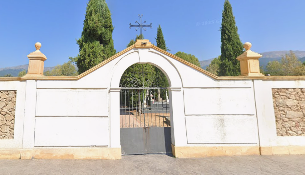Cementerio Municipal de La Adrada