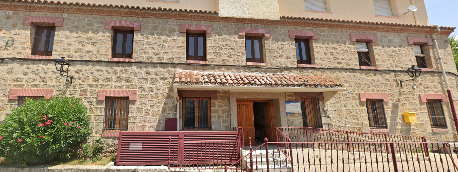Centro Médico de La Adrada
