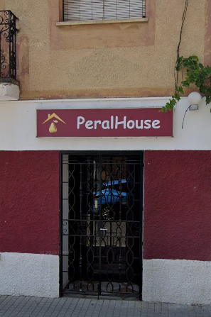 Inmobiliaria Peral House